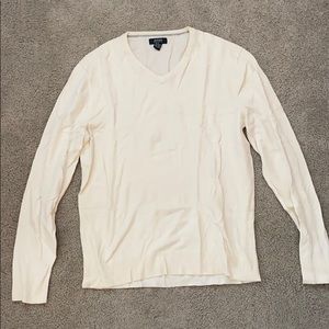 Men’s ivory v neck